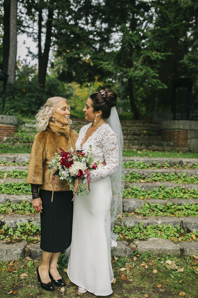 camden amphitheatre wedding photographer maine 134