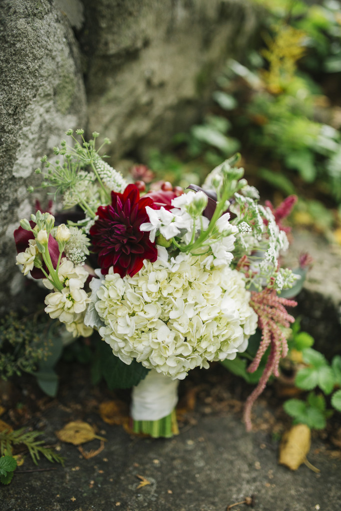 camden amphitheatre wedding photographer maine 39