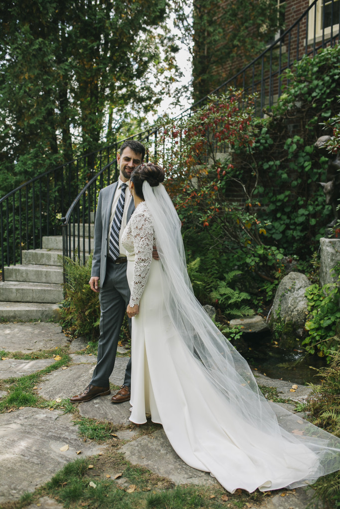 Camden Maine wedding photos, Camden Yacht Club, New England wedding Photographer, New England Weddings, seacoast weddings maine wedding photographers camden amphitheater wedding