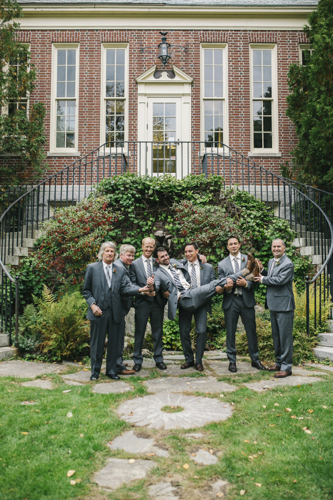 camden amphitheatre wedding photographer maine 57