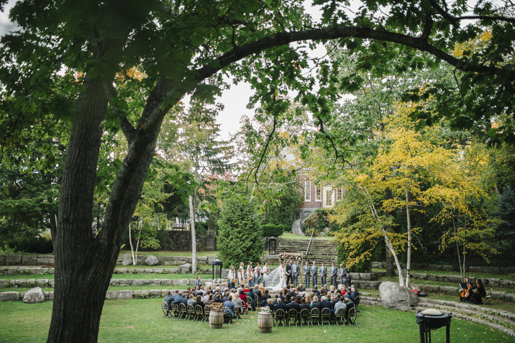 camden amphitheatre wedding photographer maine 95