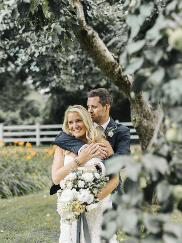 Live Well Farm Wedding, Love Well farm, Harpswell Maine wedding Venue, Maine Wedding Photographer 