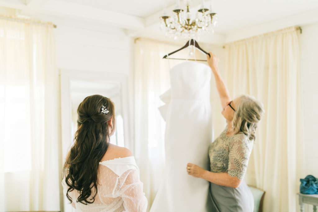 Wedding Dress, Fall wedding dress ideas, NH wedding photographer, Rhode Island Wedding photographer